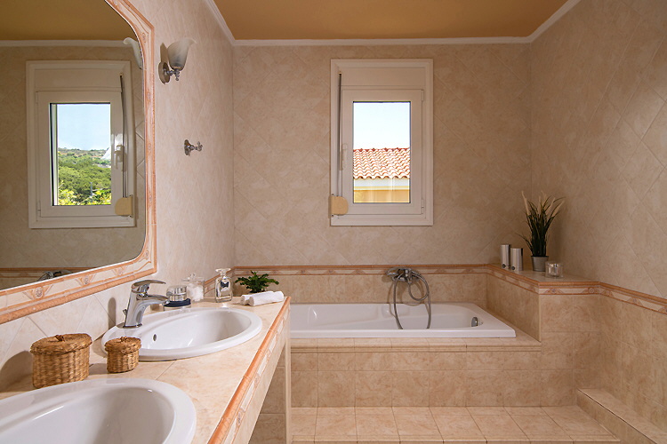 Villa Anemoni - Bathroom
