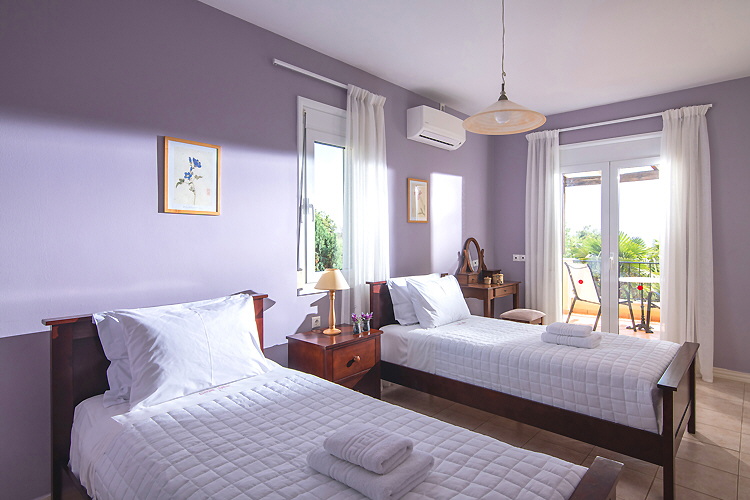 Villa Elessa - Bedroom
