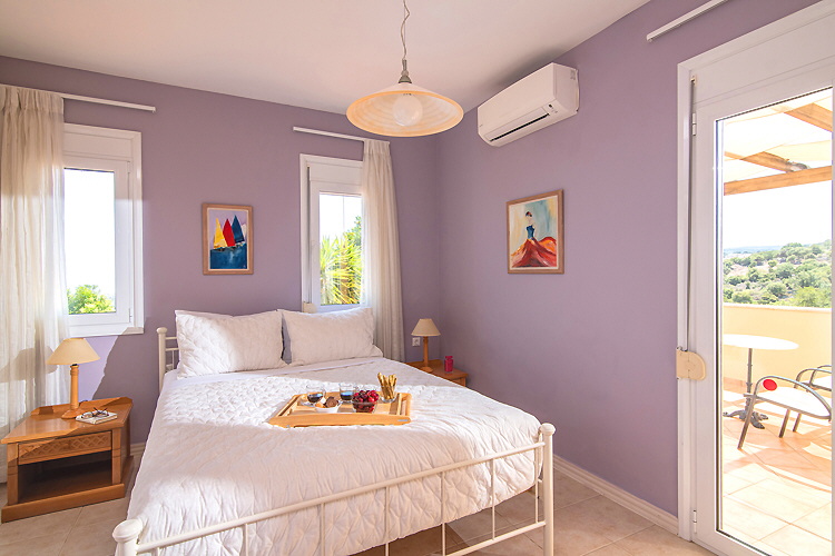 Villa Elessa - Bedroom